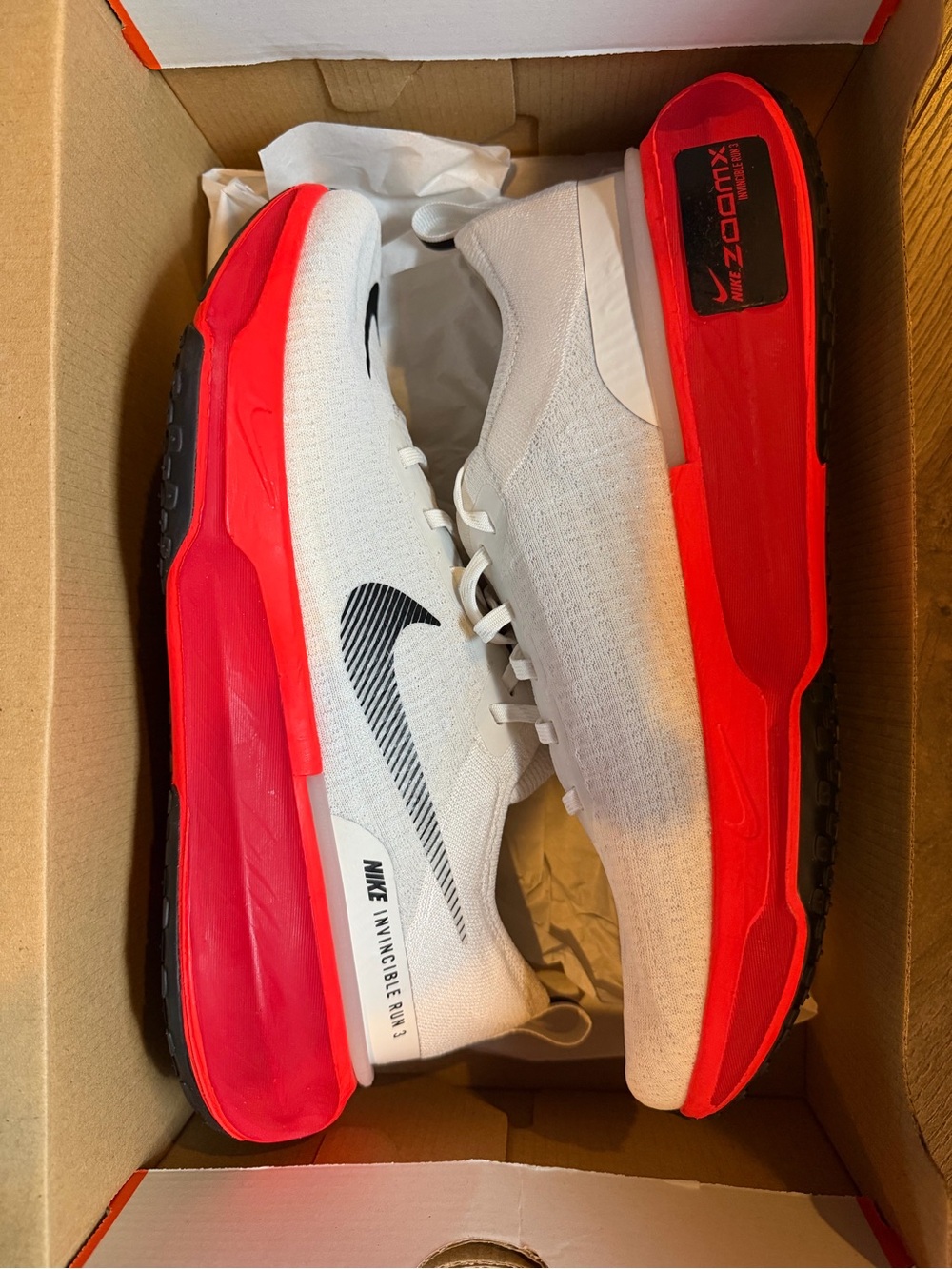 Men’s Nike ZoomX Invincible Run FK 3 Size 12 NIB Phantom/Black/Bright Crimson - Picture 9 of 11